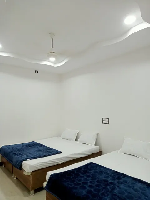 HARDIK GUEST HOUSE