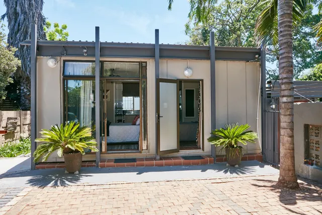 1202 on Cowgill Guest Rooms