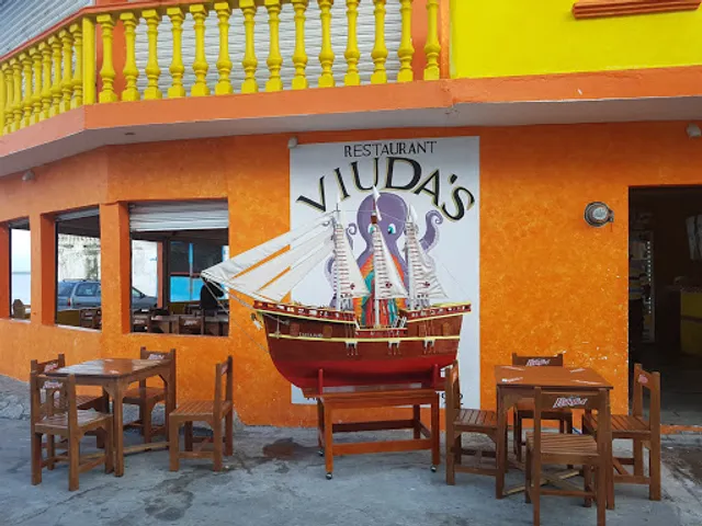 Viuda's Sea Food & Grill