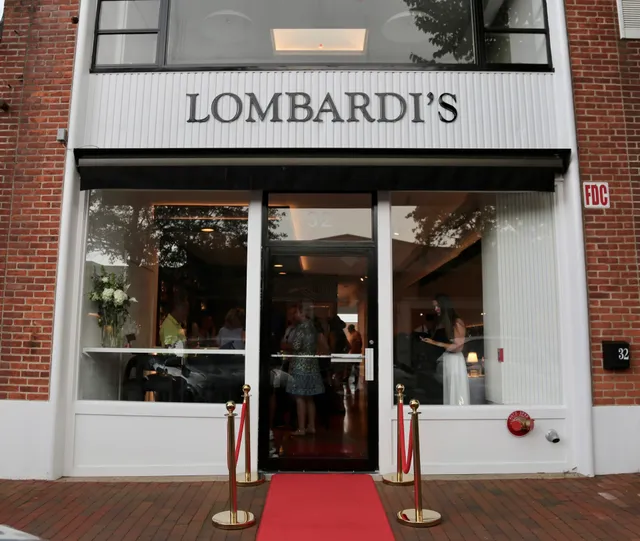 Lombardi's Ristorante & Bar