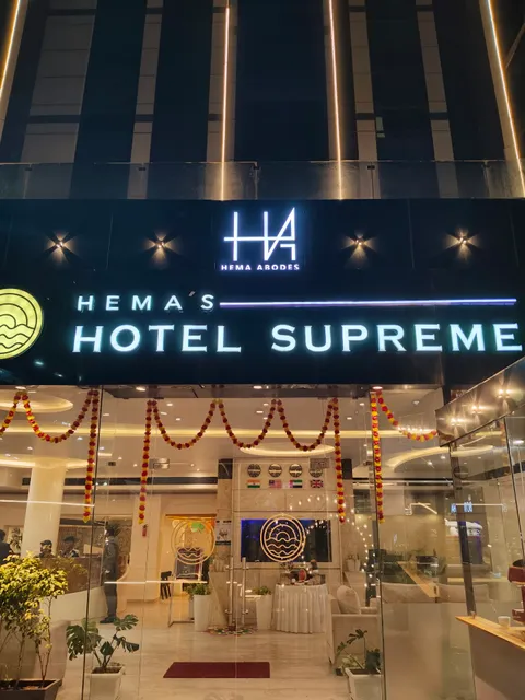 FabHotel Prime Hema's Supreme
