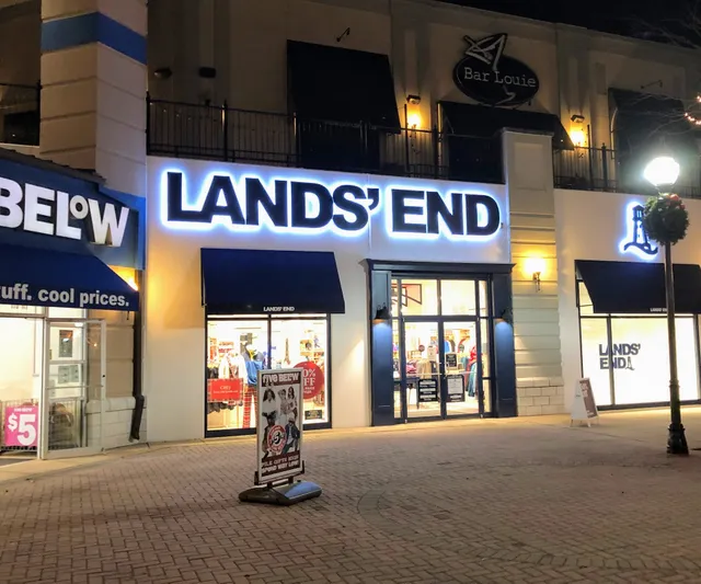 Lands' End