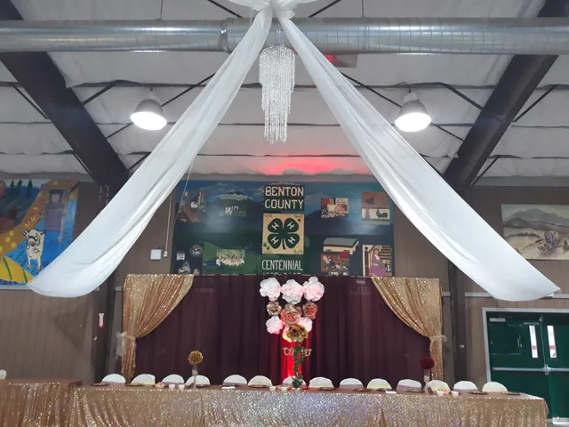 Paulina's Bridal & Quinceaneras