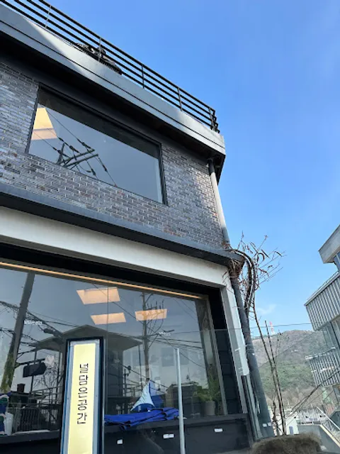 Nuldam Space - Haebangchon branch