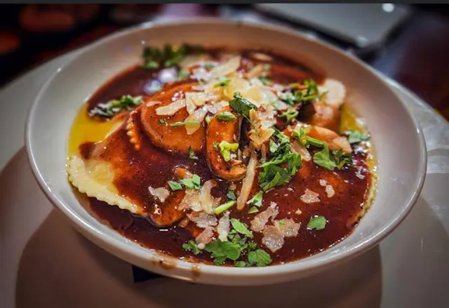 Stir Martini Bar & Kitchen