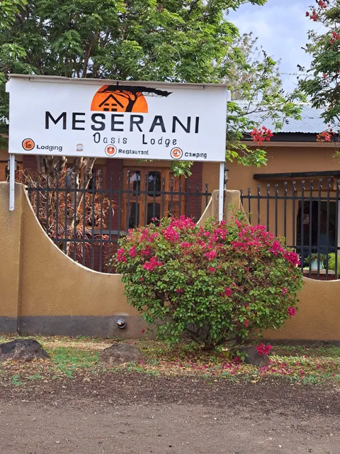 Meserani Oasis Lodge & Campsite