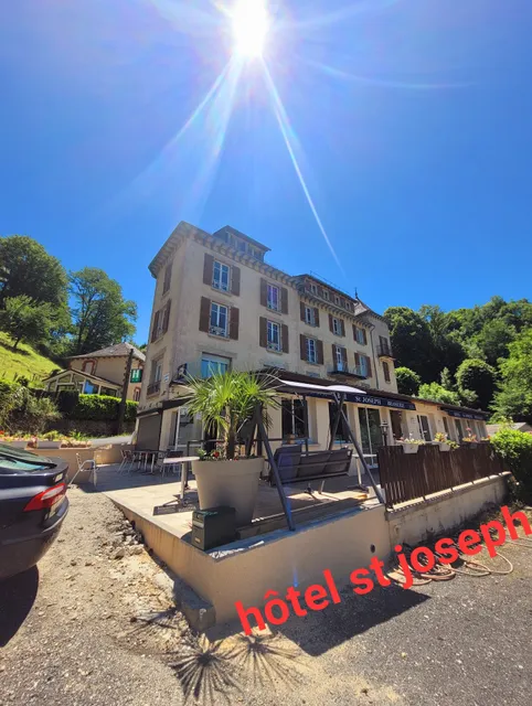 Hôtel Restaurant Saint Joseph Vic sur Cère