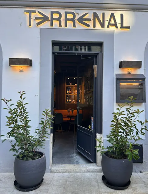 Terrenal Restaurant