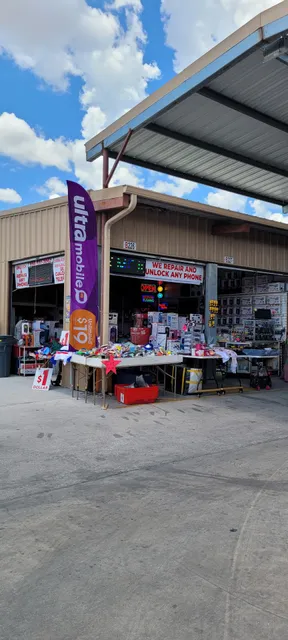 Valley's Marketplace