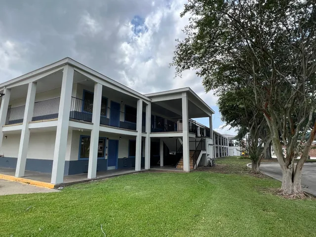 Deluxe Inn & Suites Morgan City