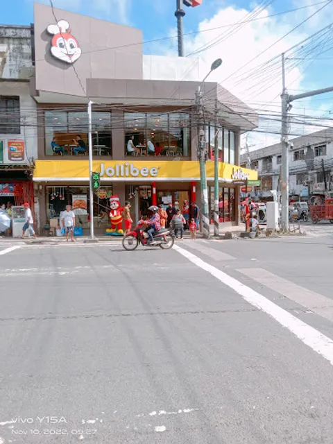 Jollibee Daet Bayan