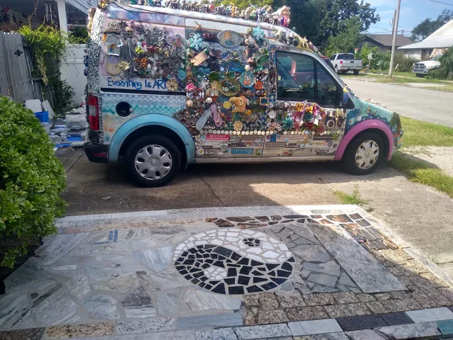 the UnReal ARTists Gallery