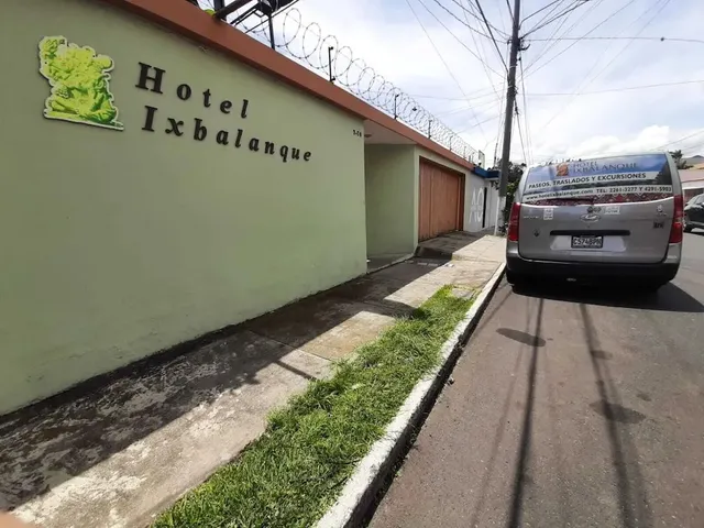 Hotel Ixbalanque