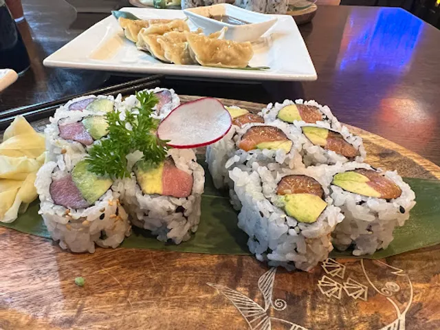 Sushi Village 280
