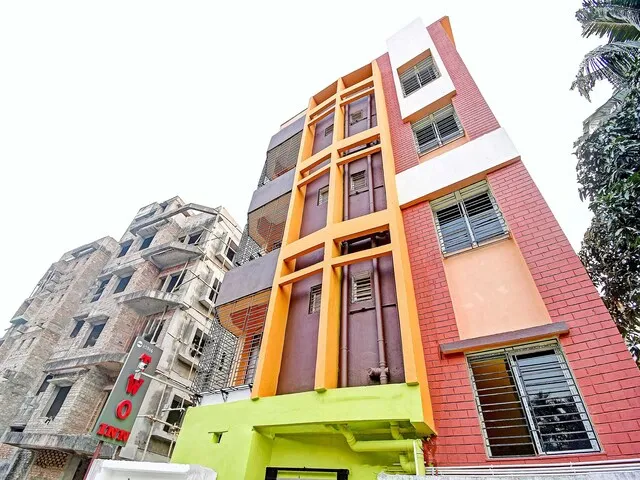 Flagship Two Inn Near Acropolis Mall