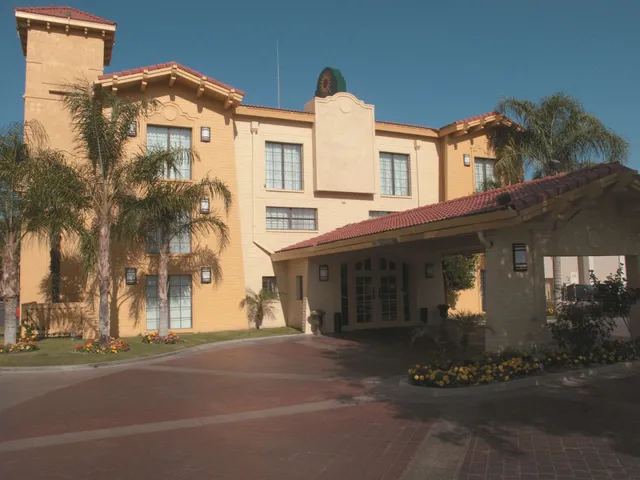 La Quinta Inn by Wyndham Bakersfield South