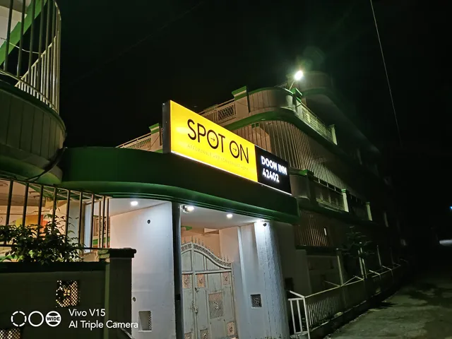 SPOT ON 42402 Doon Inn