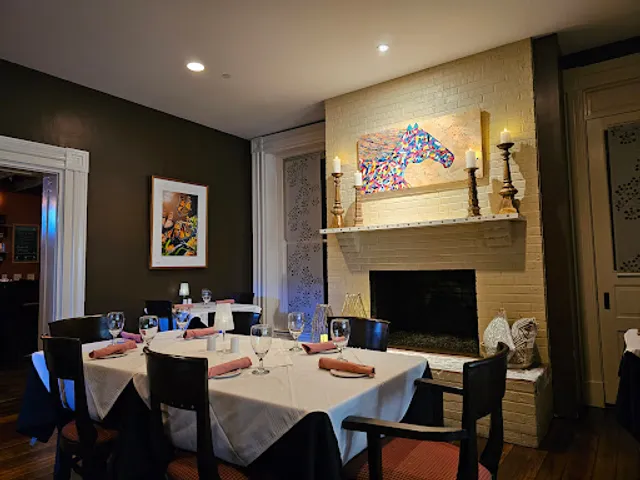 Rodney's On Broadway