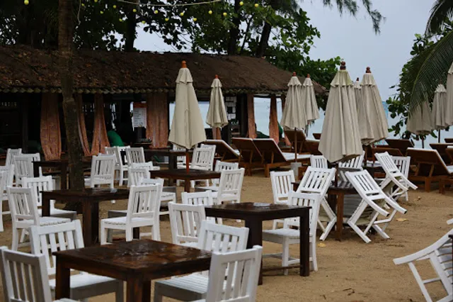 Coconuts Nang Thong Beach Club