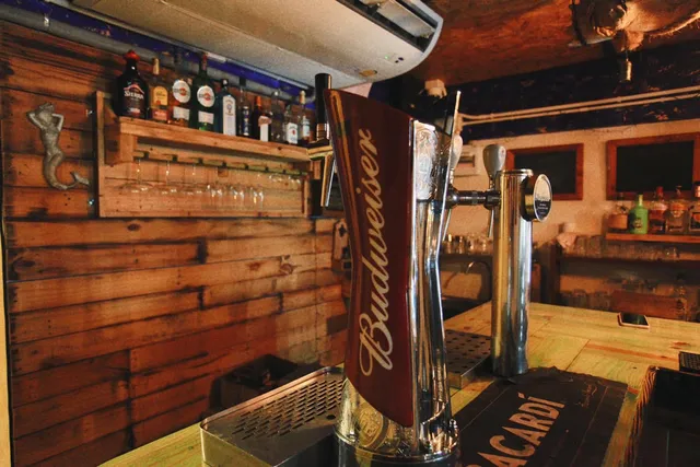 Caveman Barbeque & Craft Beer