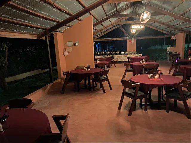 Leo's Bar & Restaurant Lusaka