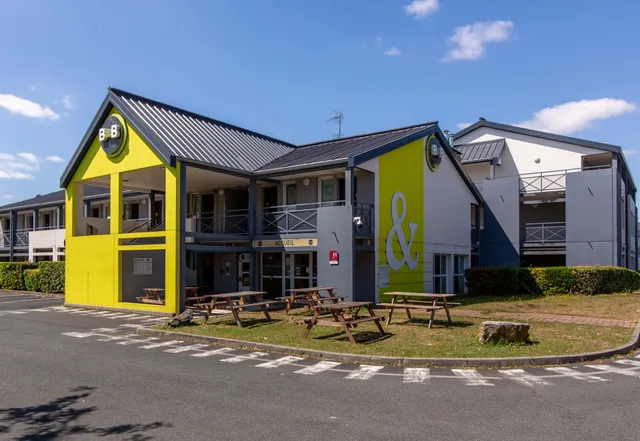 B&B HOTEL Châteauroux Aéroport