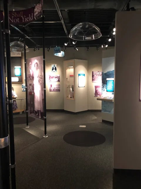 photo-1