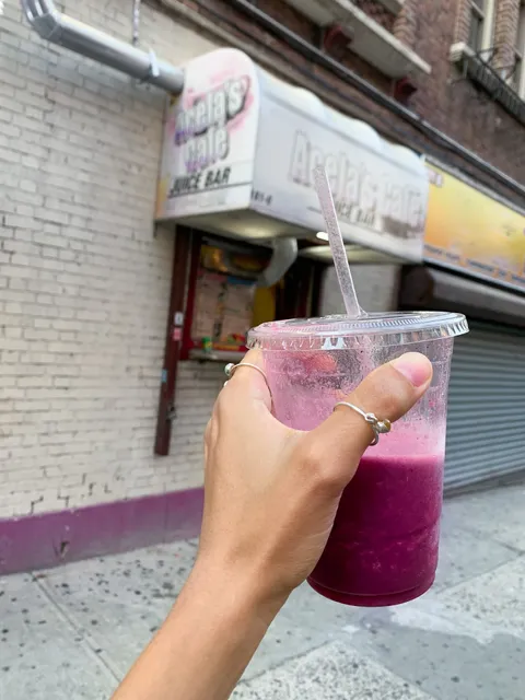 Acelas Cafe Juice Bar