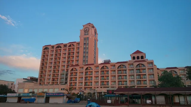 Holiday Inn Sea View Qinhuangdao