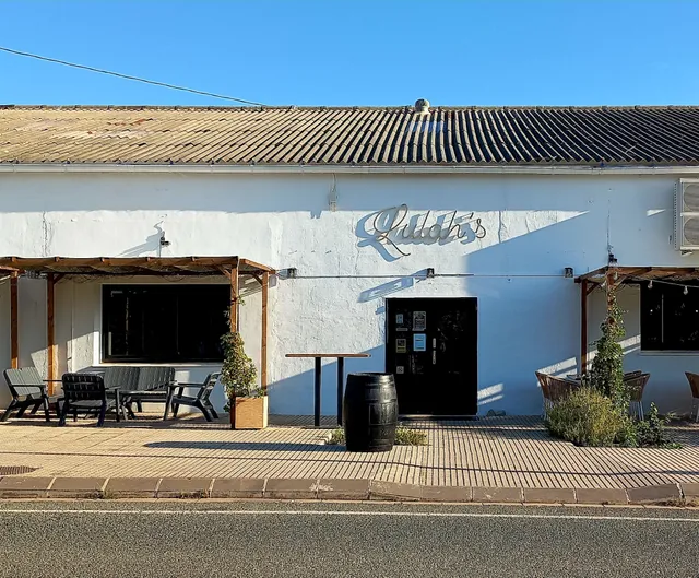 Cha Cha Bistro Bar Alcalali