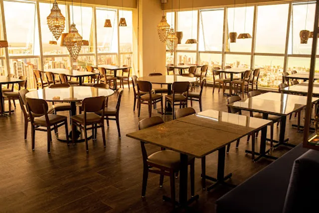 Sky Restô Restaurante