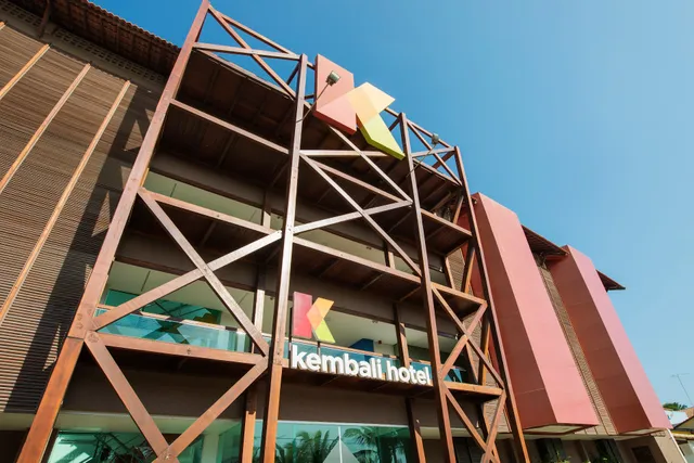 Kembali Hotel