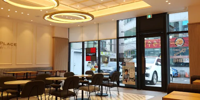 투썸플레이스 울산삼산중로점