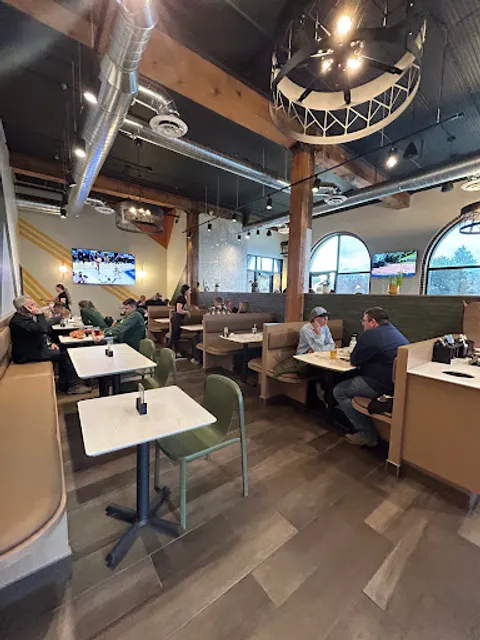 Kasa Restaurant and Taphouse