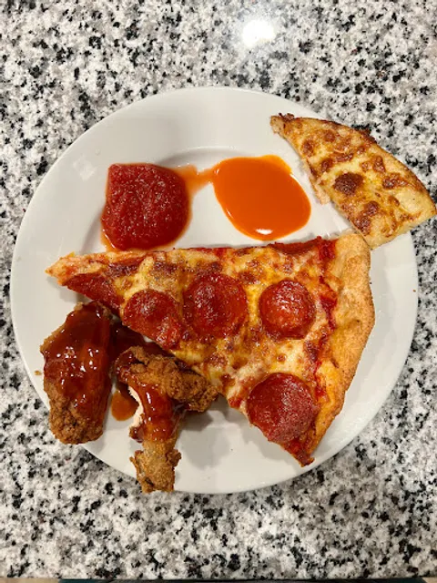 Gionino's Pizzeria of Montrose