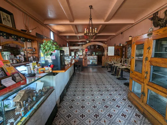 Lindell's Chocolate Shoppe