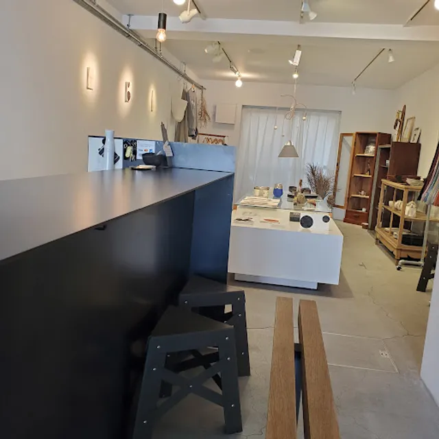 Community Store TO SEE