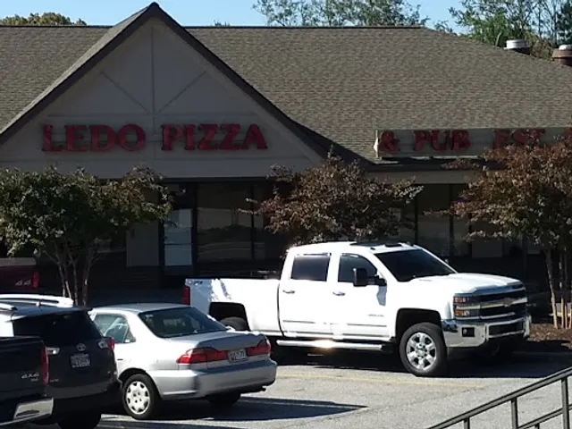 Ledo Pizza