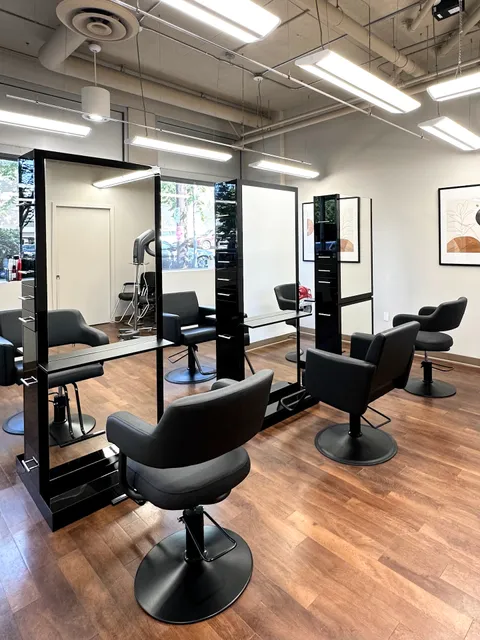 Season's Salon & Spa