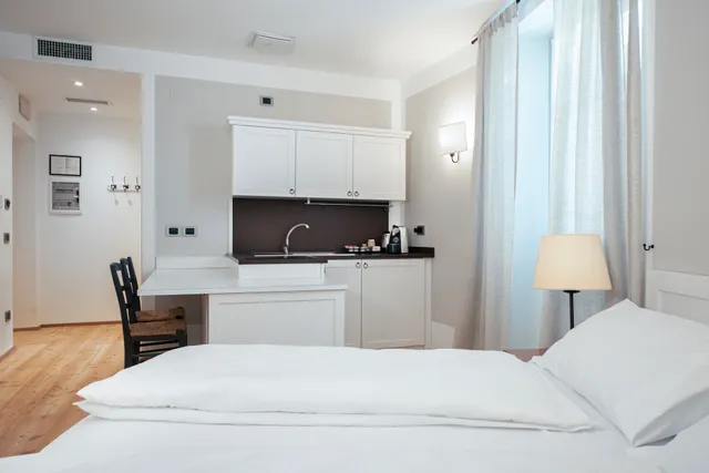 La Canonica Suite Apartments
