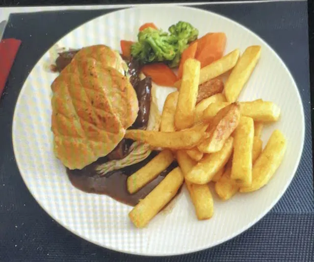 SMUGGLERS Bar & Bistro Christmas Menu 2025