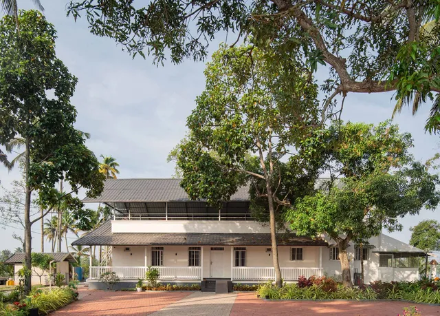 StayVista at Aqua | Luxury Villa with Swimming Pool in Kochi