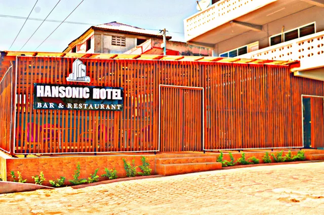 Hansonic Hotel