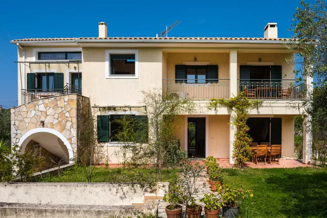 Koxyli Studios & Apartments