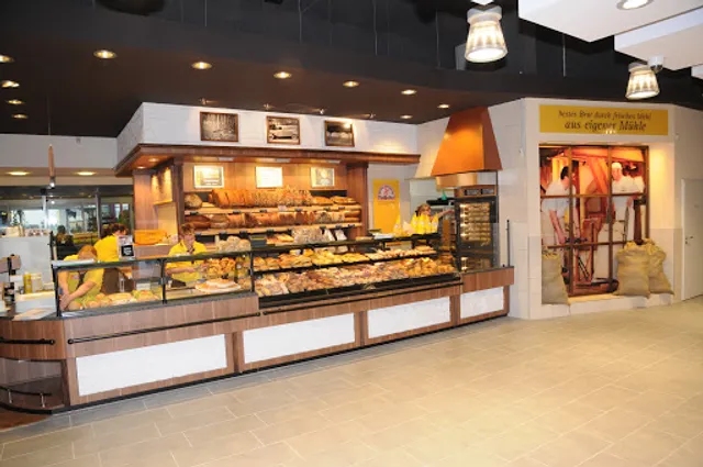 Mühlen-Bäcker Vielhaber im EDEKA Weber