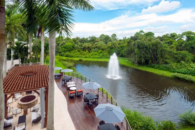 Courtyard by Marriott Sarasota at University Town Center