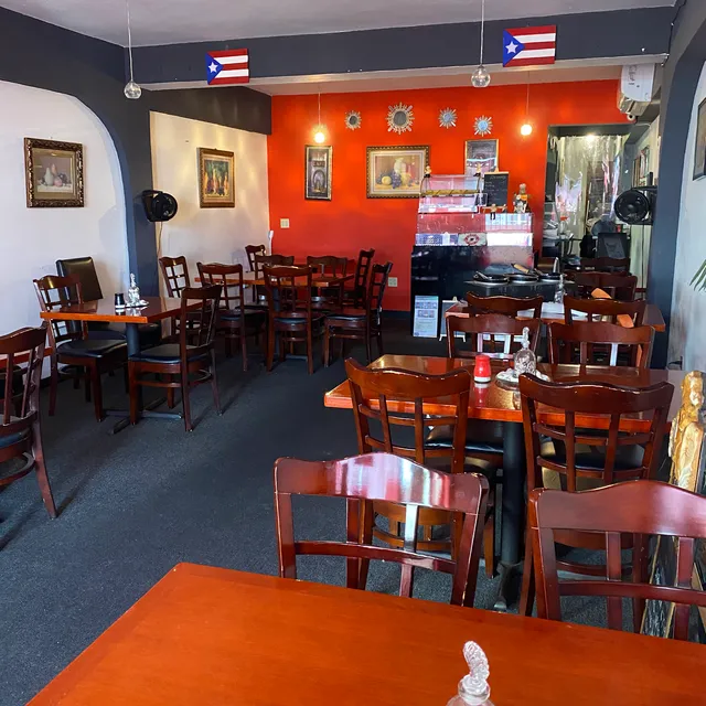 Fusion & Sabor Restaurant