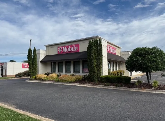 T-Mobile Experience Store