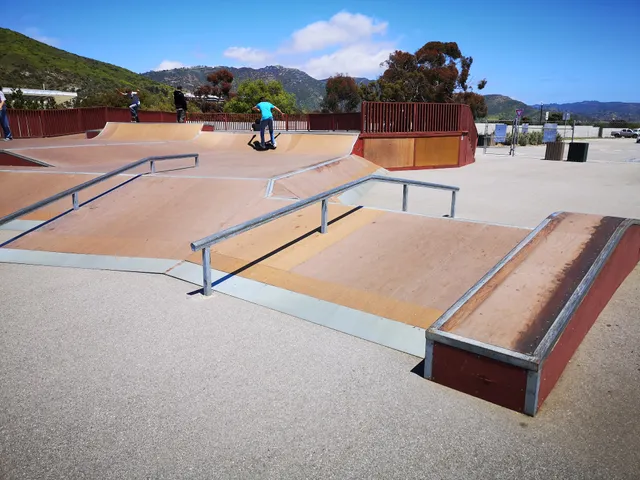 Malibu Bluffs Skatepark