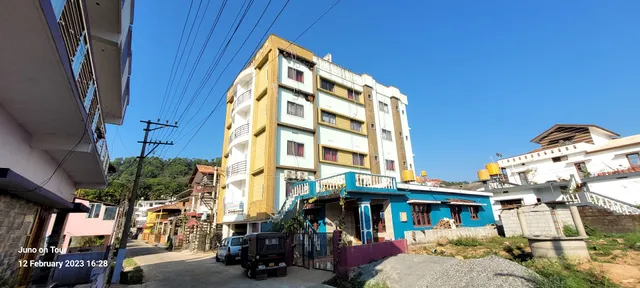 OYO 37329 Shanthala Residency